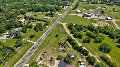 Great piece of commercial property Zoned B-2 with a multitude of - photo 8