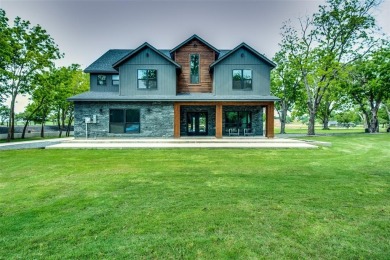 Lake Home Sale Pending in Kemp, Texas