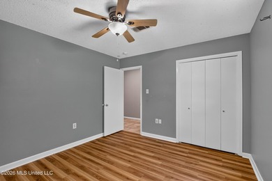 This well kept home is located close to shopping as well as golf - photo 26