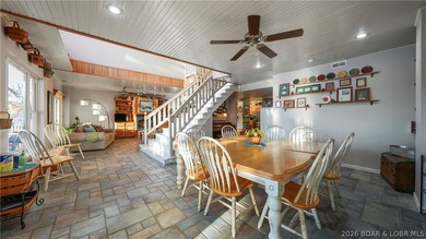A must-see 10 Bedroom waterfront home. Check out this rare find - photo 29