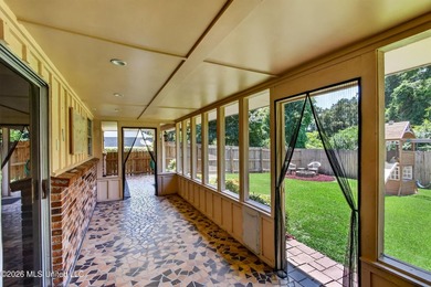 This well kept home is located close to shopping as well as golf - photo 29