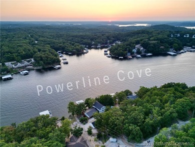 A must-see 10 Bedroom waterfront home. Check out this rare find - photo 48