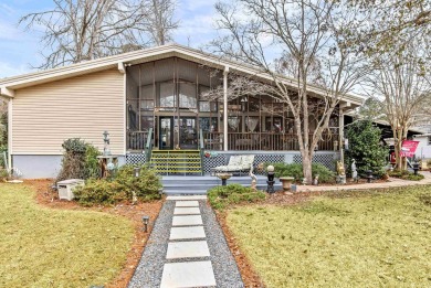 Lake Home For Sale in Eatonton, Georgia