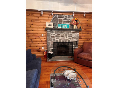 Well maintained move in ready original cabin in the desirable - photo 7