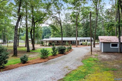 If you are looking for the perfect lake getaway THIS IS THE ONE! - photo 4