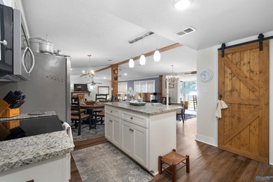 If you are looking for the perfect lake getaway THIS IS THE ONE! - photo 10