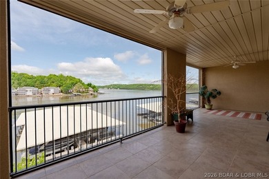 Experience low-maintenance lake living in this well-maintained - photo 21