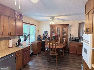 Beautiful ranch home located in the highly desirable Sprayberry - photo 24