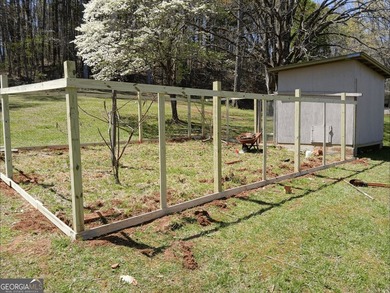 MINI FARM AND MORE... You might find a house that has a few more - photo 42