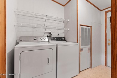 Move-in ready and full of versatility! Situated on a corner lot - photo 17