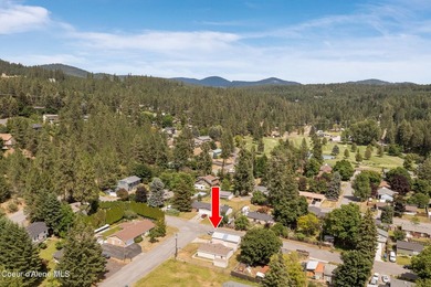 Move-in ready and full of versatility! Situated on a corner lot - photo 32
