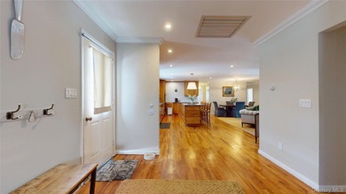 This beautiful ranch is set on .33 of an acre - photo 4