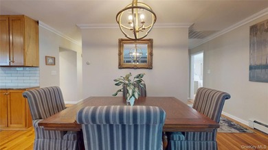 This beautiful ranch is set on .33 of an acre - photo 10