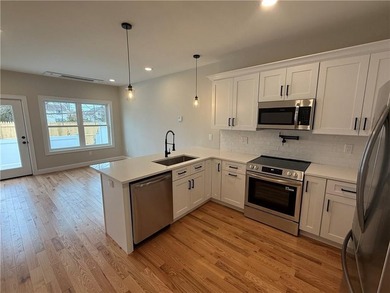 Greenwood Proper is proud to offer this new construction - photo 11