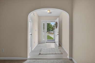 Welcome to Coastal Living at its Finest! Located just minutes - photo 12