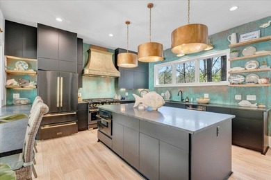 Don't miss this custom-designed, fully furnished residence - photo 15