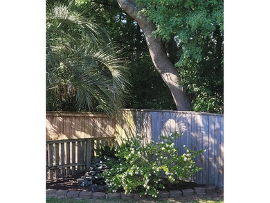 Welcome to Coastal Living at its Finest! Located just minutes - photo 35