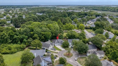 Welcome to Coastal Living at its Finest! Located just minutes - photo 45