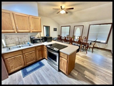 ENID LAKE! Located just 3 doors down from the entrance to - photo 10