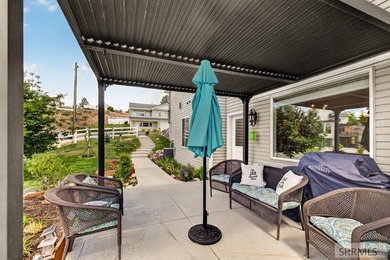 Designed for entertaining and grand scale living, this - photo 42