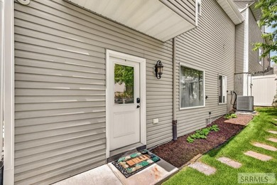 Designed for entertaining and grand scale living, this - photo 44