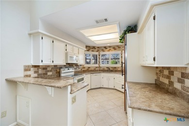 Welcome to your dream home nestled in the heart of the scenic - photo 11