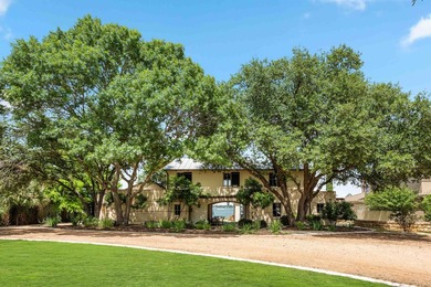 This custom-built residence was designed by acclaimed architects - photo 15