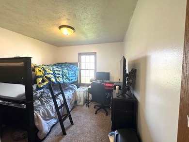 Welcome to this three-bedroom, two-bath home located in the Boa - photo 18