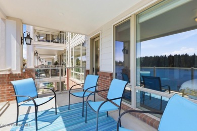 Enjoy breathtaking sunsets and stunning mountain views from this - photo 3