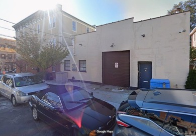 Located in the heart of College Point, just minutes from - photo 3