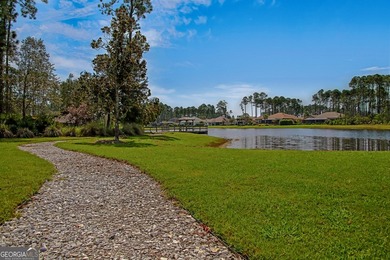 One of the few and best lots left on the end of desirable - photo 8