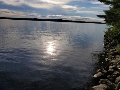 Beautiful south-facing lakefront parcel on 3,300-acre - photo 1
