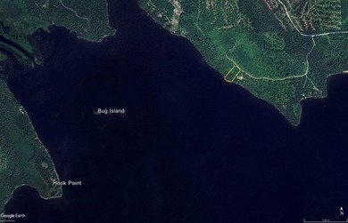 Beautiful south-facing lakefront parcel on 3,300-acre - photo 6