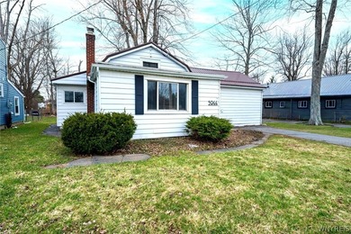 Lake Erie Home For Sale in Hamburg New York