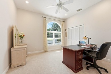 Private Waterfront Estate with 165 Feet of Waterfront and Direct - photo 38