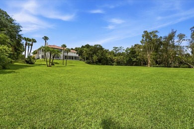 Private Waterfront Estate with 165 Feet of Waterfront and Direct - photo 52