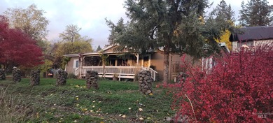 (private lake, pond, creek) Home For Sale in Kamiah Idaho