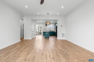 Ready to occupy. Actual photos. The Avon is a modern townhome - photo 12