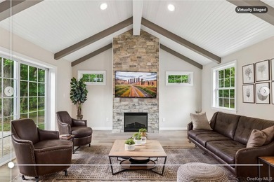 Beautifully Renovated Ranch in the Desirable Leisure Knoll - photo 16