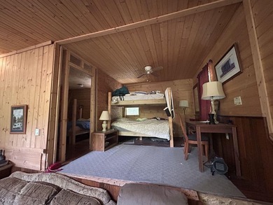 Escape to the serenity of the mountains with this charming cabin - photo 17