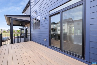 Ready to occupy. Actual photos. The Avon is a modern townhome - photo 19