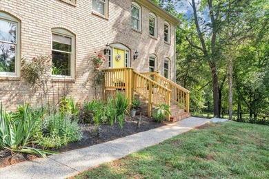 In desirable Ivy Hill, this wonderful two-story brick home is - photo 2