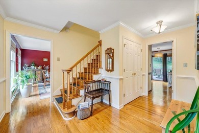 In desirable Ivy Hill, this wonderful two-story brick home is - photo 3