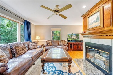 In desirable Ivy Hill, this wonderful two-story brick home is - photo 8