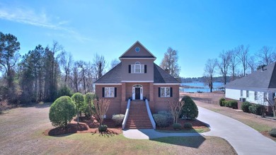 Lake Chehaw Home For Sale in Albany Georgia