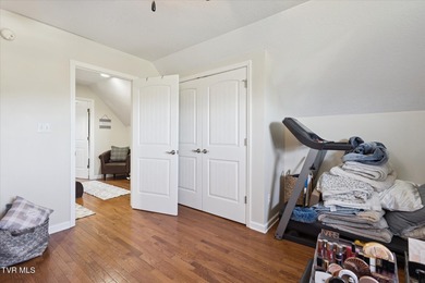 A rare find!!! 3 bedroom 2.5 bath cape cod situated on 3.04 - photo 24