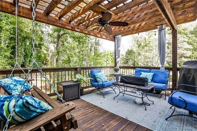 Welcome to 3237 Harvest Way! Discover quality craftsmanship and - photo 28