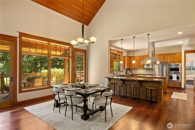 Discover the ultimate mountain retreat where luxury living meets - photo 13