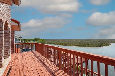 Welcome to your dream coastal retreat, where luxury, comfort - photo 21
