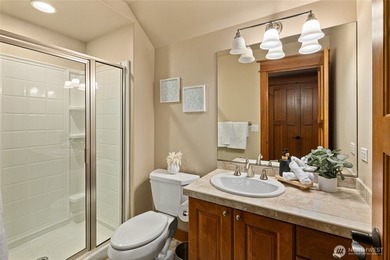 Discover the ultimate mountain retreat where luxury living meets - photo 27